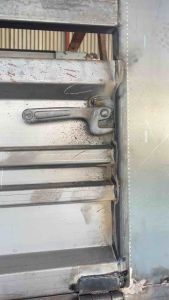 ขอล็อคฝาข้างรถบรรทุกสามมิตร ขอล็อคฝาข้างรถบรรทุก