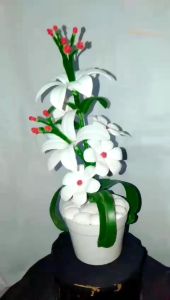 kerajinan tangan dari bahan botol minuman