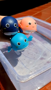 Mainan Mandi & Berenang Anak Kura-Kura / Bebek / Paus Lucu