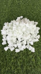 ดอกรักพลาสติก ตราใบบุญ ถุงใหญ่ (1600 ดอก)