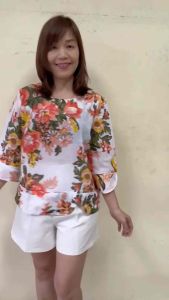 เสื้อผ้าป่านเนปาล ลายlily คอกลม ดีเทลผ่าหน้า เสื้อผู้หญิง เสื้อแฟชั่น เสื้อแขนสามส่วน ใส่แล้วดูผอม สีสันสดใส ฟรีไซส์รอบอก-42นิ้ว มี 4 สี เสื้อใส่ทำงาน เสื้อไปเที่ยว เสื้อลำลอง King of everything