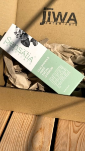Sensatia Botanicals Cleopatras Rose Facial C-Serum 60ml- All Skin/Vegan/Vitamin c/ Hydrates/ Skin tones/Dark spots/Uneven/rose petal oil argan oil lemon oil aloe vera shea butter kakadu plum 玫瑰C精华乳