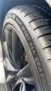 Semir Ban Motor & Penghitam Ban Mobil: Pilihan Terbaik untuk Anda