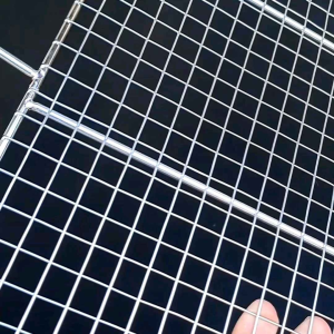 Vỉ Bếp Nướng Dã Ngoại SIZE M SIZE L Đủ Kích Cở. Vỉ inox 304 caro làm theo yêu cầu