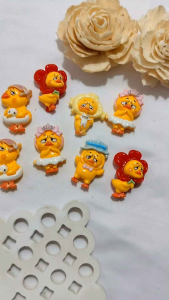 6pcs Manik Clay Karakter Ada Lubang Tembus