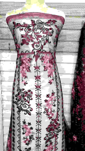 kain tulle modern sapto tuton motif etnik kotak