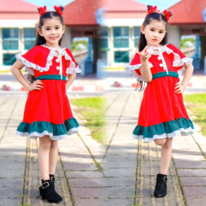 ชุดซานตี้ ชุดคริสต์มาส เด็กผู้หญิง เซต 2 ชิ้น ชุด+ ผ้าคลุมไหล่ (ผ้าโฟเวย์ )งานสวย น่ารักมากค่ะ