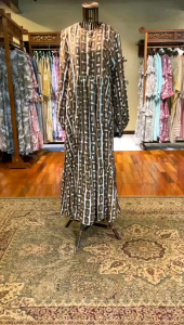 Nadira Dress Rayon Busui by Dian Pelangi LIMITED EDITION Busana Muslim Baju Maxi Gamis Abaya Kaftan Gaun Outfit Casual Formal Pesta Pernikahan Kondangan Wanita Hijber Cantik Anggun Modis Modern Mewah Model Simple Elegan Terbaru Motif Batik Kekinian