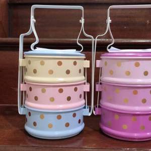 3 ชั้น กว้าง 11 ซม ปิ่นโต สกรีนลายจุด สีทอง ขนาดกระจาย