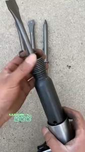 Máy Đục Hơi Khí Nén Cầm Tay Súng Đục Rung Máy Đục Rung Bằng Hơi Tặng Kèm 4 Mũi Đục