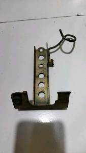 breket dudukan bodi tameng depan mio sporty original