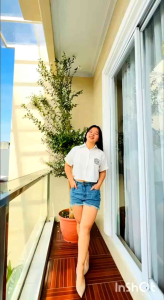 Kemeja Crop top Lili atasan wanita polos bordir love