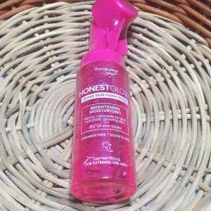 Honest Glow Glass Skin Foam Wash: Enhance Your Skin's Radiance
