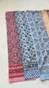 ผ้าพันคอ/ผ้าคลุมไหล่คอตตอนอินเดียแฮนด์บล๊อก (Cotton India Hand-Block Print:Soft and Cozy^_^) ผ้านุ่ม ไม่ระคายเคืองผิว
