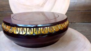 tataan patung dewa  dudukan pajangan kantor