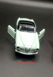 METAL DIECAST TOY CAR 1:32SCALE 503 ROADSTER