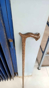 Tongkat Jalan Kayu Liwung Macan Motif Cula H542