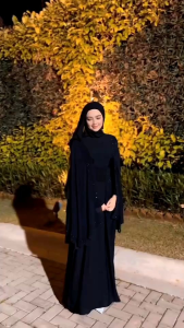 Abaya Dubai ชุดอาบ่าย่าดูไบ ครบเซตเสื้อ+ผ้่าคลุมยาว พร้อมส่ง