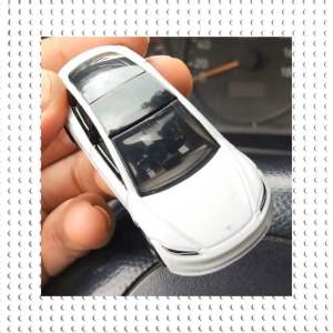LOOSE - Tomica TESLA Model 3 - SẢN PHẢM KHÔNG CARD KHÔNG HỘP
