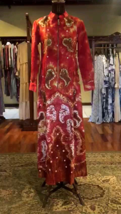 Abaya Zipper Viscos by Dian Pelangi: Busana Muslim Wanita Cantik & Elegan