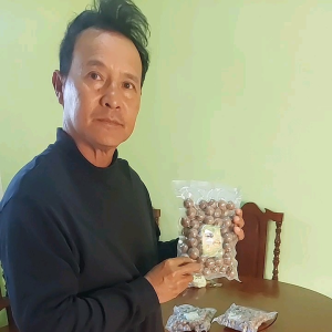 แมคคาเดียเมียอบแห้งพร้อมทานถุงละ500กรัม