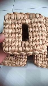 Tempat Tissue Enceng Gondok Natural 13x9x13 cm - Kotak Tisu Persegi