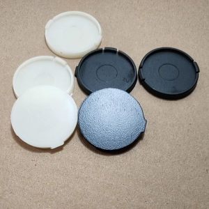 Tutup lobang baut spoiler Innova lama