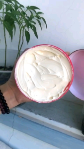 TOP 1.HỘP 500G KEM BODY MEN Ủ LẠNH MIX BẠCH NGỌC LIÊN & ARBUTIN.CHẤT KEM ĐẶC ÚP KHÔNG ĐỔ.TẨY TRẮNG BODY CỰC MẠNH.