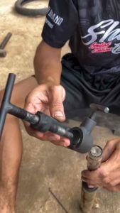 ชุดถอดกิ๊บล็อกโช๊คหน้า เซ็ตงานทนทาน ใช้งานง่ายๆสะดวกรวดเร็วต่อการใช้งาน