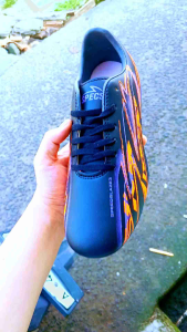 Sepatu Bola Specs Speedblazee Hitam Terbaru/Sepatu Bola Specs Speedblazee Pria Termurah