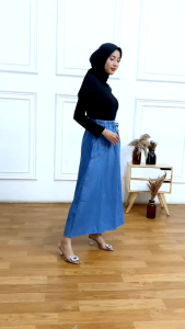 Rok A Bahan Soft Jeans - Model Rawis dan Polos - Ukuran All Size (BB 40-60 kg)