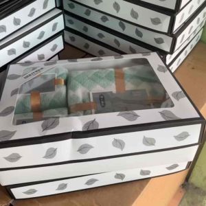 ผ้าขนหนูซับน้ำดีผืนใหญ่ ของขวัญ ผ้าเช็ดตัวมีกล่อง