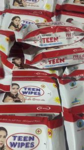 Giá sỉ combo 20 gói khăn ướt baby nhỏ mùi thơm dịu nhẹ an toàn cho bé