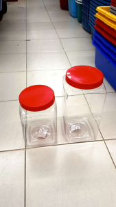 Bekas Biskut/ Balang Kosong/ Balang Kuih Raya/ Square Container With Red Colour Lid/ Plastic Bottle Container