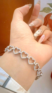 LẮC TAY TITAN TIM ĐÍNH ĐÁ SIÊU XINH 💛🩷- TITAN CHUẨN LOẠI 1 KO ĐEN