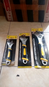 kunci inggris gagang karet blister/kunci bago high quality