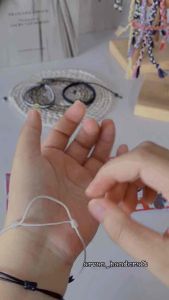 Gelang Tali Spiderman Inisial Huruf: Aksesoris Unik untuk Pria & Wanita