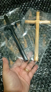 Elegant White & Black Round Cross: A Symbol of Faith and Devotion