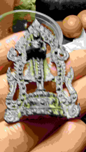 พระเนื้อชินเงิน เก่าปาง อุ้มบาตร ฉลุลาย สวยมาก มีคุณค่ากับการ สะสมบูชา 🙏❤️😊