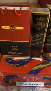 Bộ quà Tết Combo 2 chai Black/Blue /Red Lion nhập Lào(đẹp sang trọng)