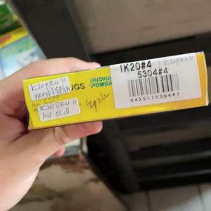 BUSI IRIDIUM ALTIS YARIS VIOS LIMO DENSO ORIGINAL IK20 IRIDIUM HARGA 4 PCS SET