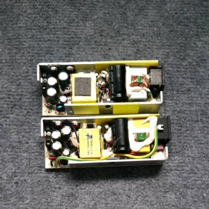 Vỉ mạch bo nguồn 24V - 3A: Tháo máy linh kiện chất lượng đẹp