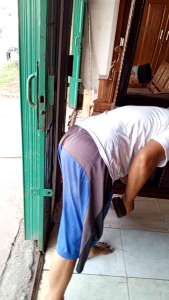 Meja Rias Minimalis Jati: Desain Elegan & Nyaman