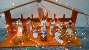 Nativity Set 12 PCs complete set 4.5 inches Christmas decor