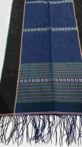 Selendang ragi cantik pakaian adat pria simalungun