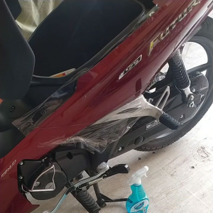 DECAL TRONG SUỐT _ Keo Bóng dán Xe Máy Điện thoại Laptop_ Cam Kết Chất Lượng. Sẵn keo chỉ cần lột ra dán.