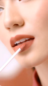 Azzura Lip Velvet 4gr - Lip Cream