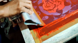 Kaos PSHT PERNAFASAN CAKRA SURYA: Desain Unik untuk Aktivitas Outdoor