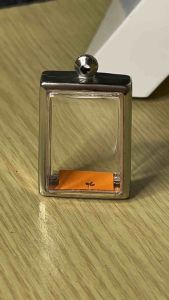 กรอบพระ ทรงพระสมเด็จ สแตนเลสแกะสลักแบบเรียบและลายไทย กรอบพระเครื่อง กรอบพระสำเร็จ ตลับพระ