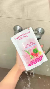 SUPER WHITENING MILK SOAP Sabun sereh cranberry/ sabun sereh pemutih alami aman BPOM
